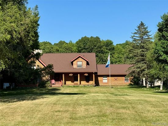 16501 Hannan Rd, Romulus, MI 48174