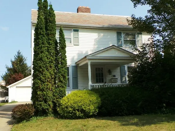 816 Devine St, Alliance, OH 44601