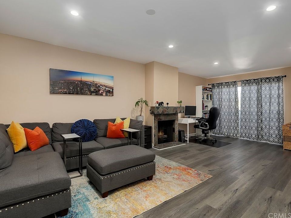 1st image of 7226 Jordan Ave Unit 3