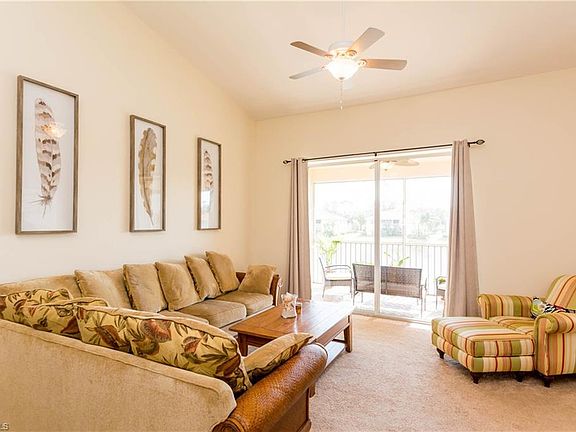 3rd image of 440 Robin Hood Cir Unit 202