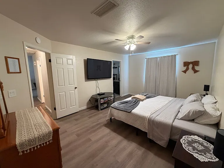 2328 Senita Dr — Photo 13
