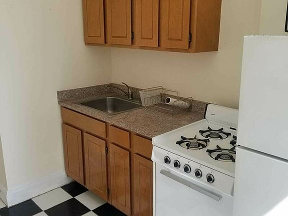 2nd image of 60 6th Ave #4FA