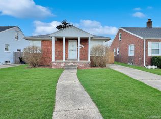 4351 Cadieux Rd, Detroit, MI 48224