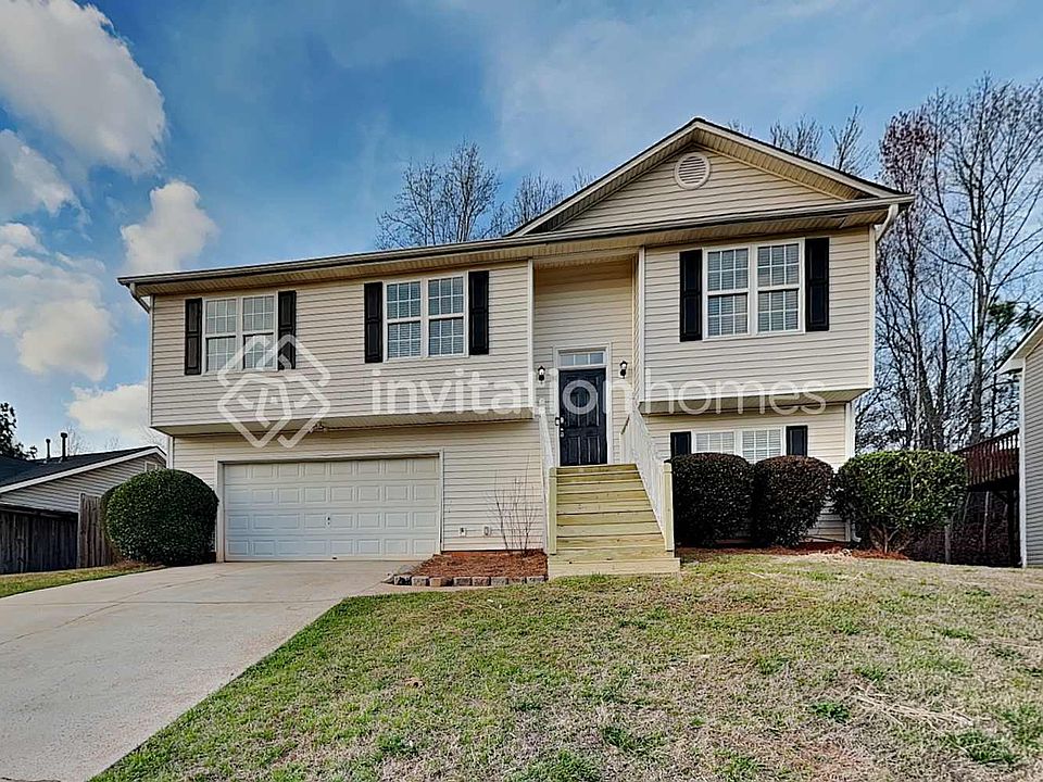 1st image of 472 Shoal Cir