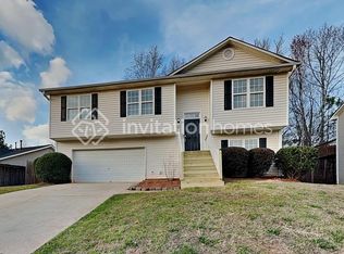 472 Shoal Cir, Lawrenceville, GA