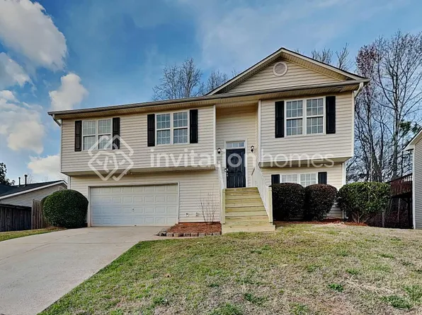 472 Shoal Cir, Lawrenceville, GA 30046