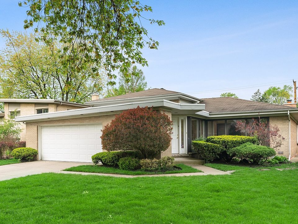 1st image of 311 Vista Dr