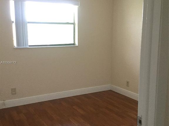 5th image of 4183 NW 114th Ave