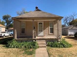 845 Custer St, Salina, KS 67401