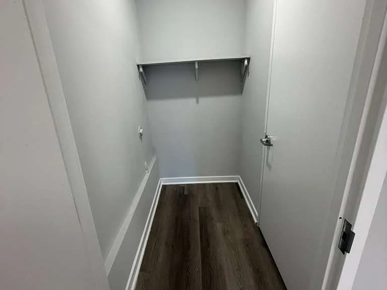 196 Rosa Parks Blvd #8 — Photo 10