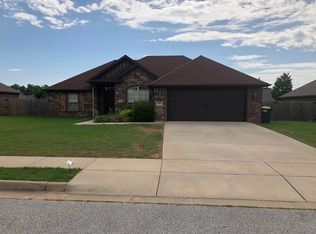 209 McDaniel St, Lowell, AR 72745