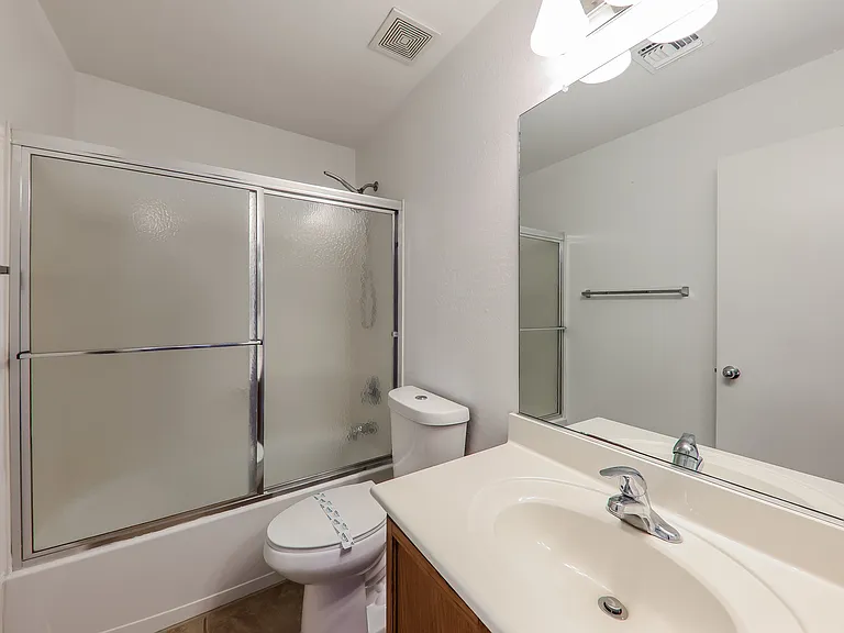 11805 W Maui Ln — Photo 14