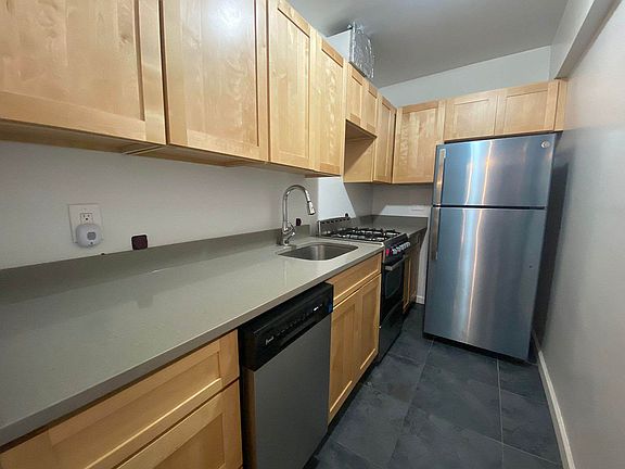 5th image of 109-10 Queens Blvd #1E