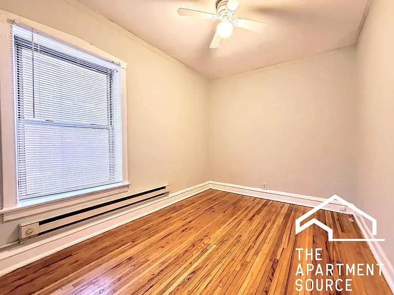 630 W Barry #1 — Photo 4
