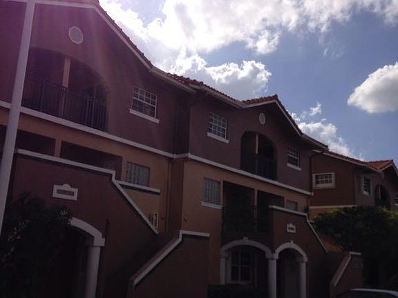 4th image of 10030 Hammocks Blvd APT 204-3
