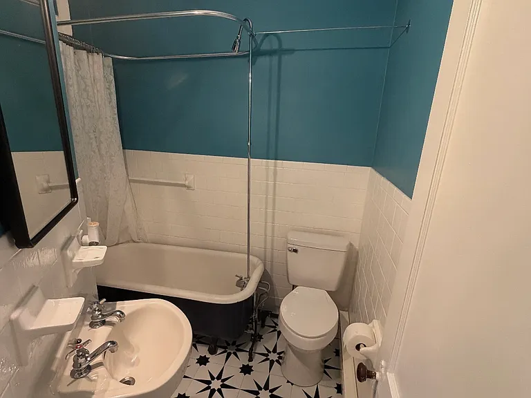 20 N Jefferson St #5 — Photo 14