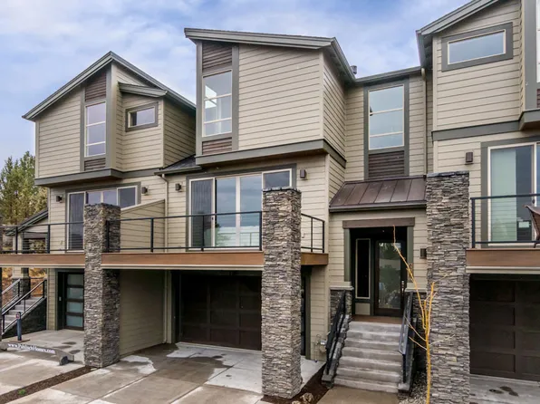 3051 NW Canyon Springs Pl, Bend, OR 97703