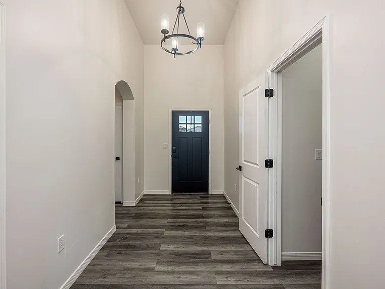 6041 Arosa St — Photo 2