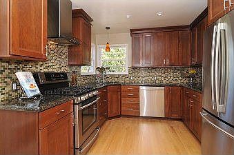Kitchen :: 311 Nova