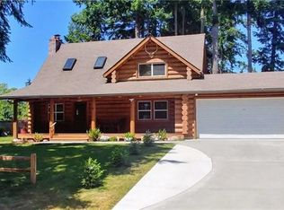 341 Melrose Dr, Camano Island, WA 98282