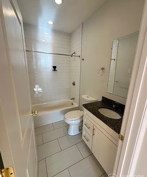 12 Dana Ave #6 — Photo 6