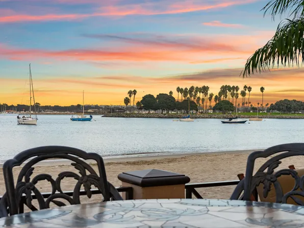 2741 Bayside Walk, San Diego, CA 92109