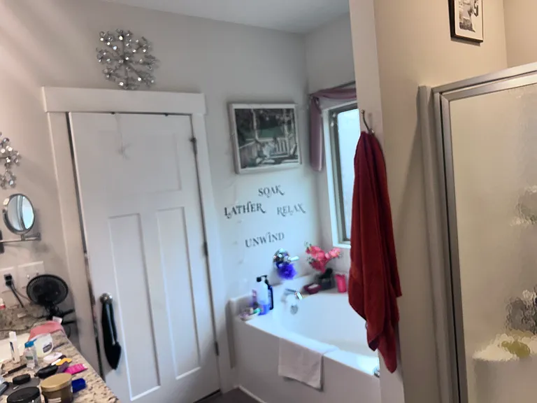 433 Pemberton Ln — Photo 12