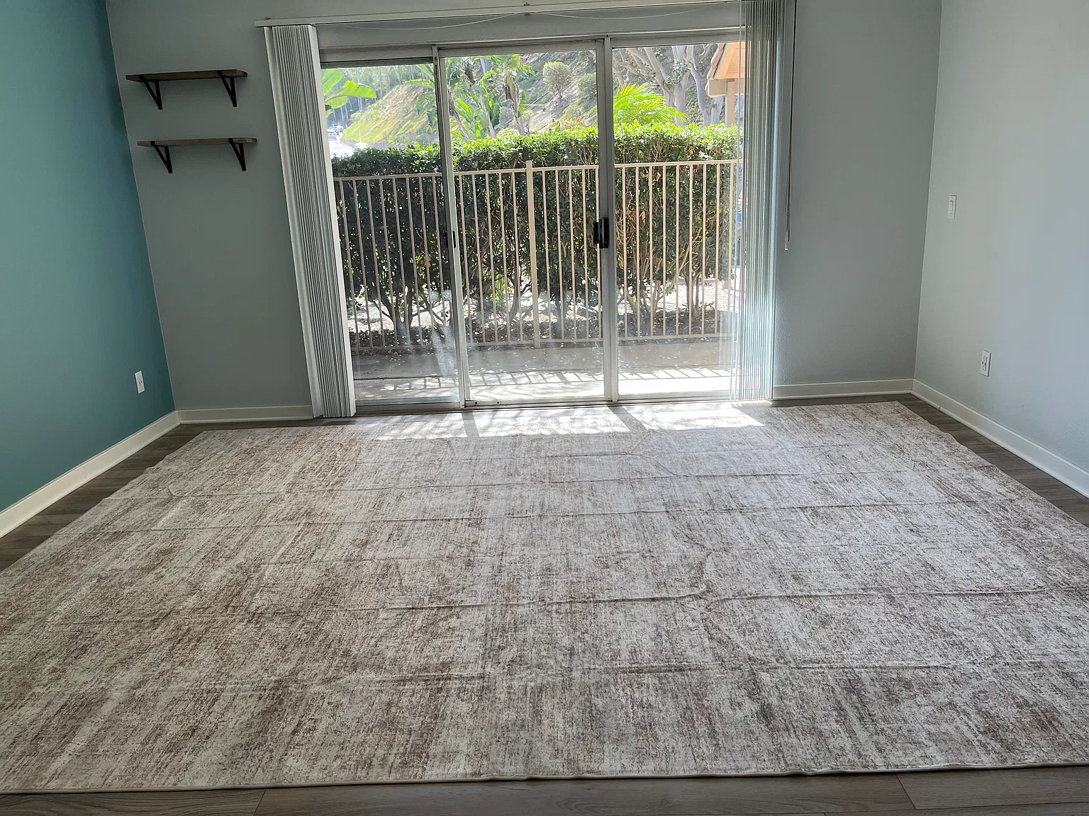 2 bed, 856 sqft, $2,950 — Photo 3