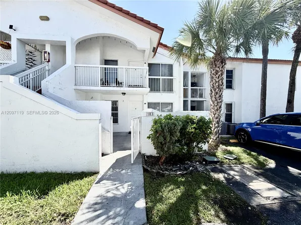 7611 SW 153rd Ct APT 103, Miami, FL 33193