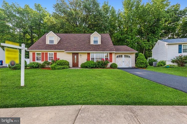 1st image of 73 E Shady Dr