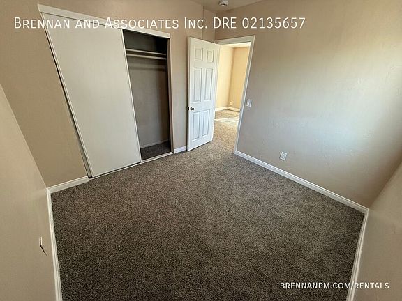 5th image of 923 S 37th St