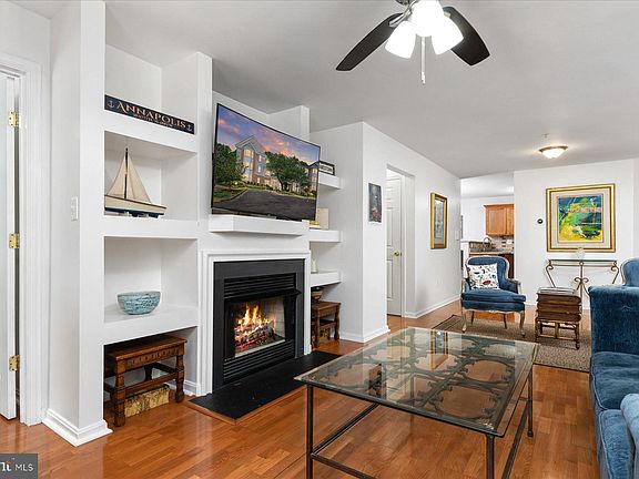 4th image of 2022 Gov Thomas Bladen Way APT 102