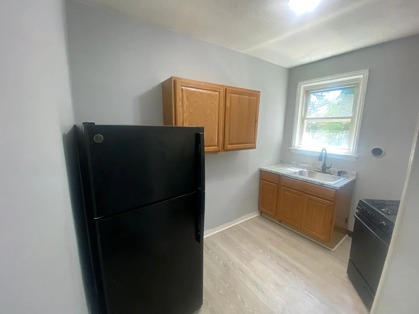 3625 Everett Street — Photo 3
