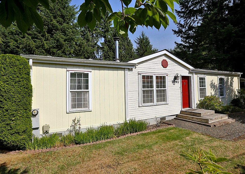 1st image of 1041 E Lakeshore Dr W