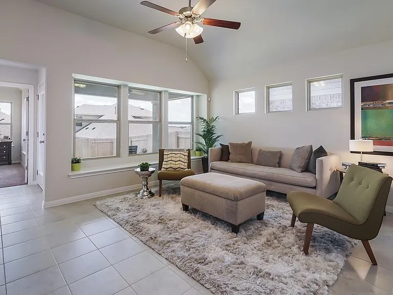 681 Nautical Loop — Photo 3