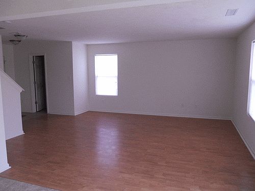 3rd image of 8125 Wildwood Farms Dr