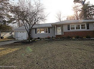 28 Charlen Rd, Toms River, NJ 08755