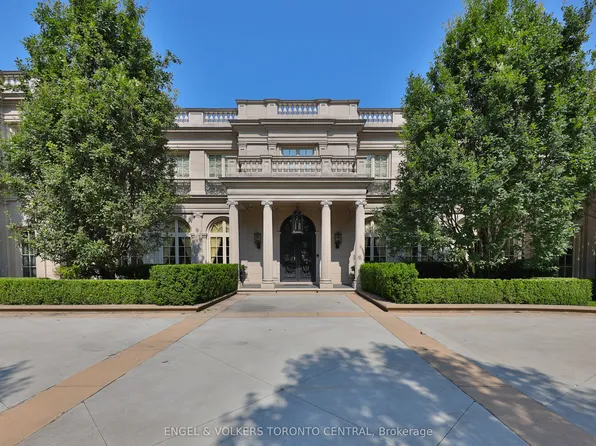 489 Lakeshore Rd E, Oakville, ON L6J 1K4