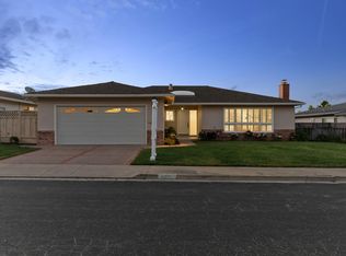 1808 Castenada Dr, Burlingame, CA 94010