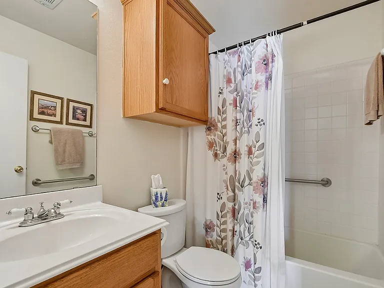 916 Moon Glow Dr — Photo 14