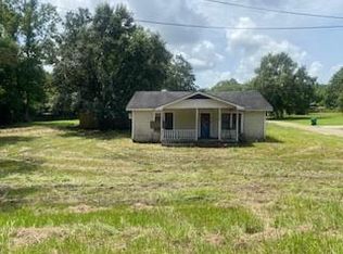 1122 W 10th St, Bogalusa, LA 70427