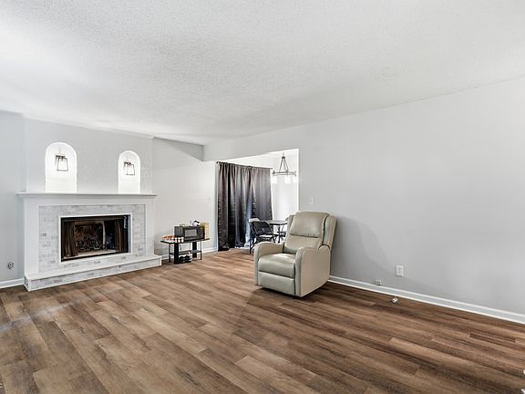 2nd image of 8353 Paso Del Norte Ct