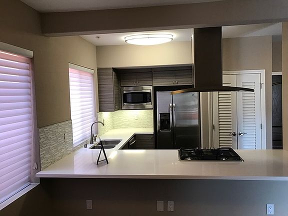 5th image of 6240 W 3rd St APT 409