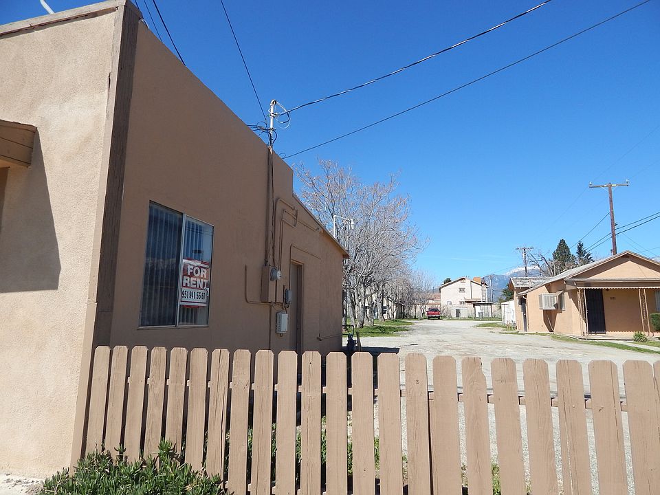 2nd image of 1260 E 6th St