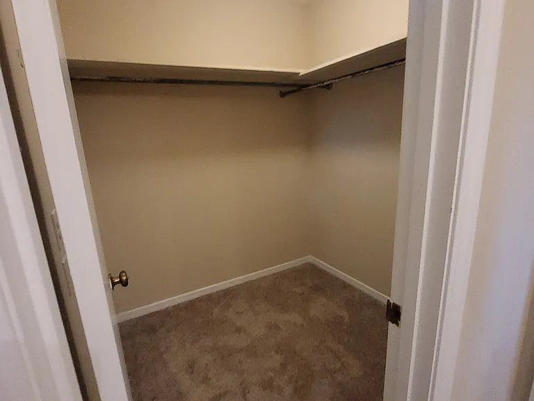 4210 Langley Ave — Photo 12