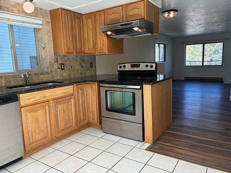 1601 Woodbridge Ct #1601 — Photo 25