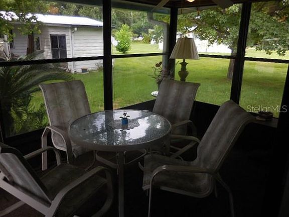4th image of 31 Magnolia Ln