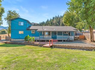 197 Forest Rd, Myrtle Creek, OR 97457