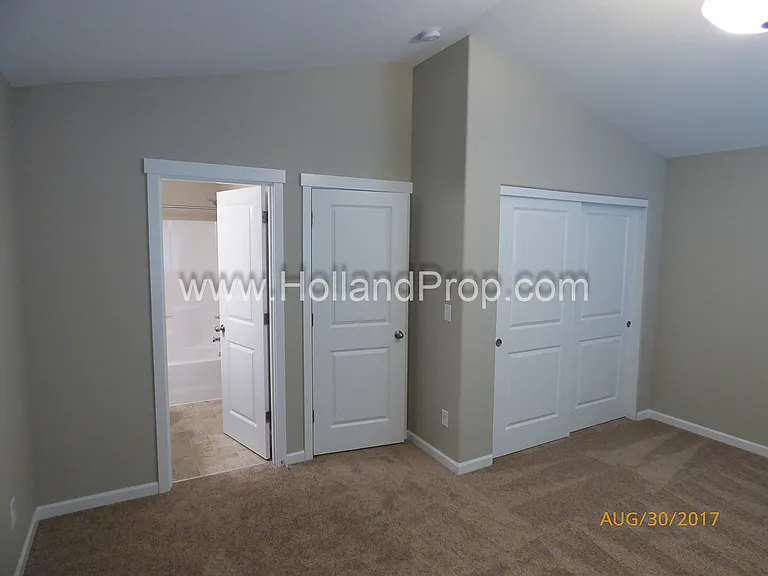 18390 Annamae Ln — Photo 16
