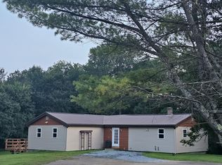 29 Kenduskeag Rd, Levant, ME 04456